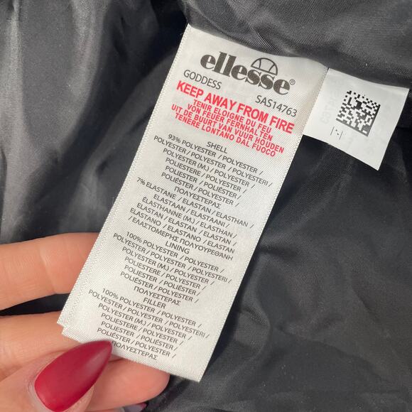 NWT Ellesse Women's Black Full Zipped Puffer Jacket Size 2 - Picture 7 of 10